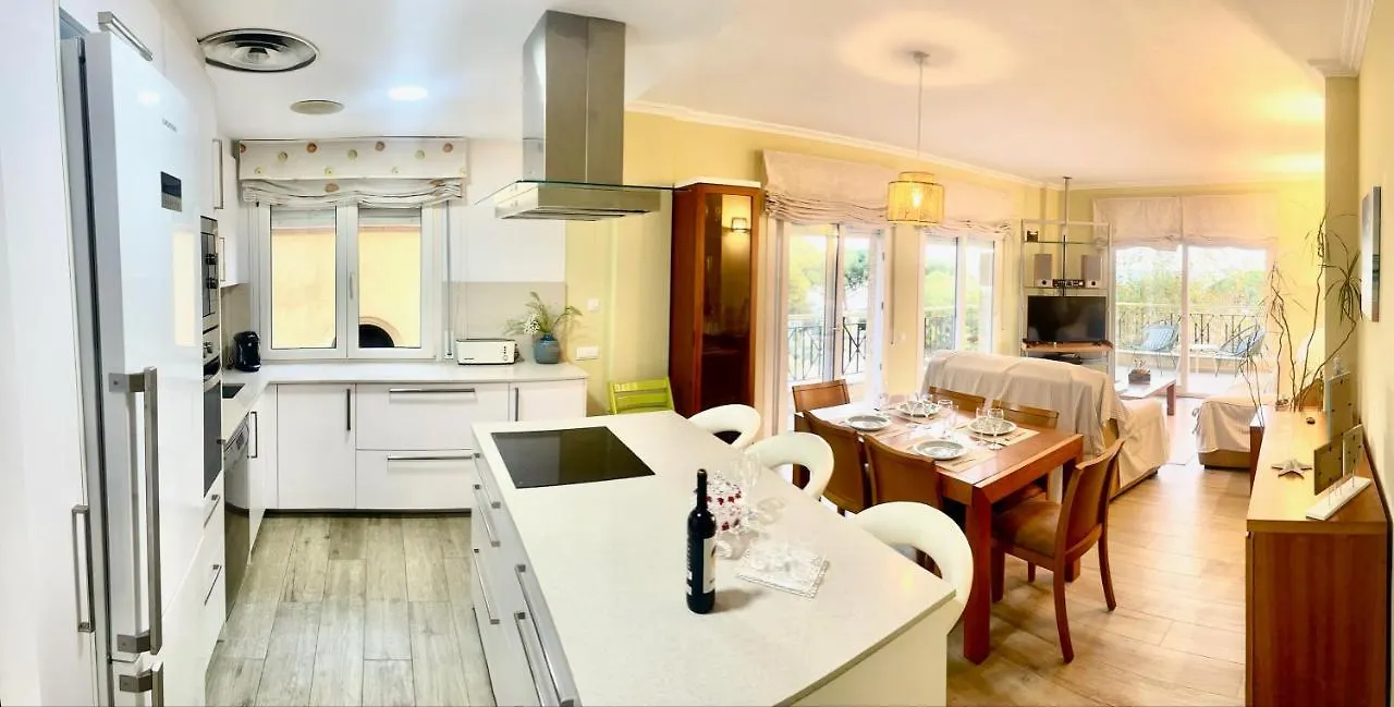 Seahomes Vacations - Nautic Maritime Apt Blanes Appartamento