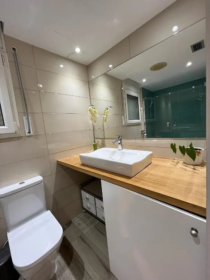 Seahomes Vacations - Nautic Maritime Apt Blanes Appartamento